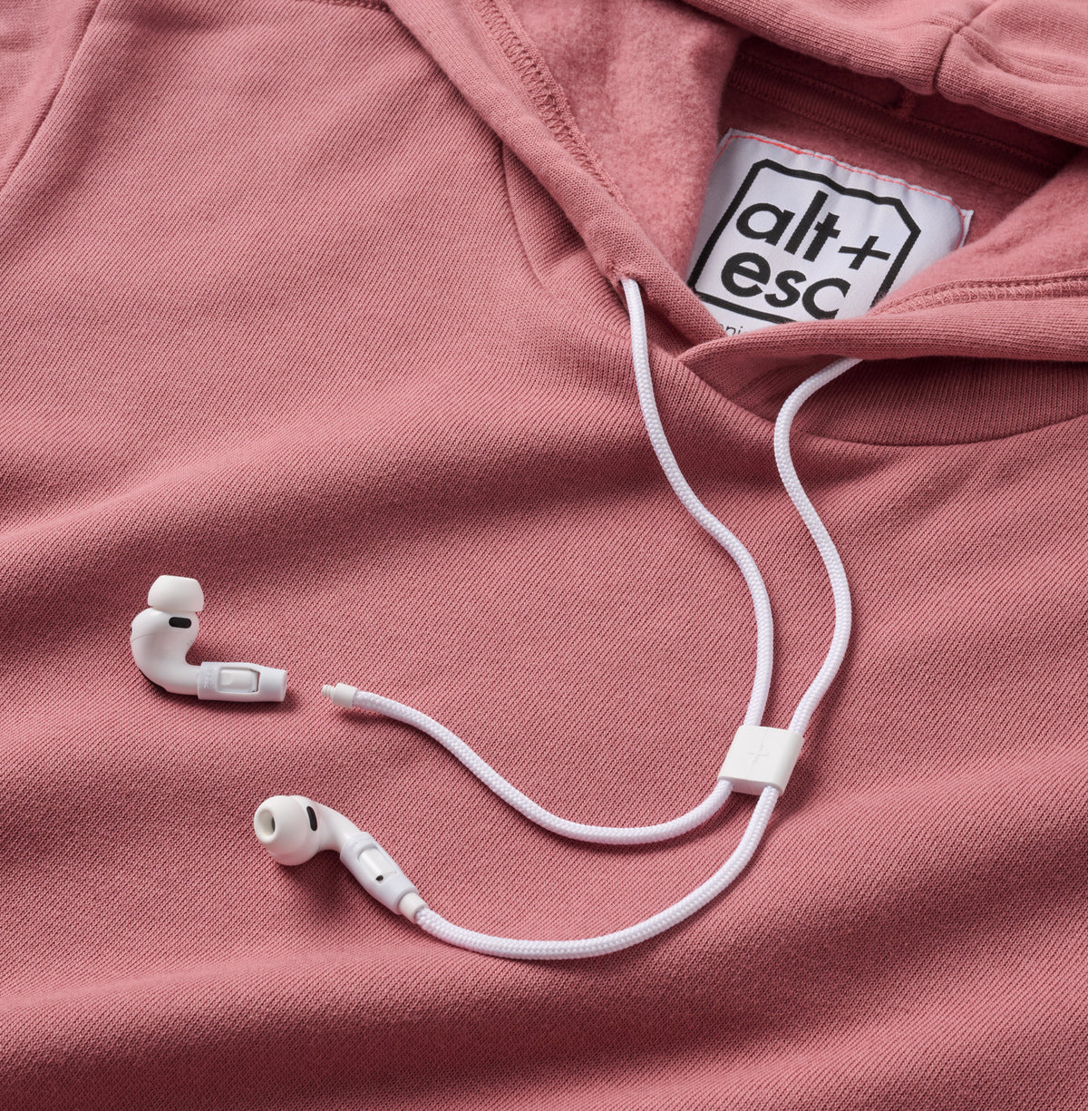 [wear] AirPods® hoodie - mauve